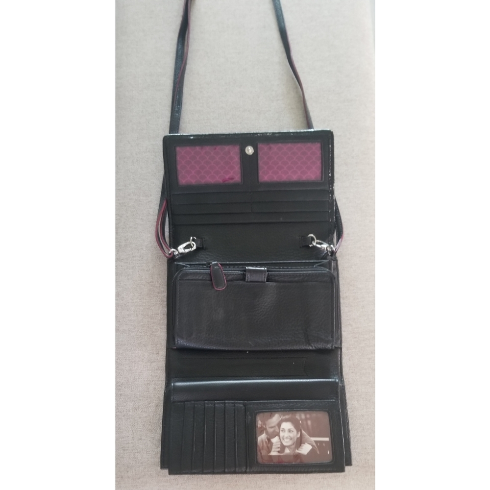Brighton Clutch - Picture 3 of 3